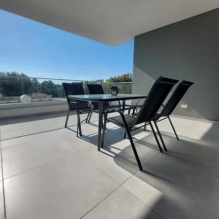 Апартаменты Luxury 2 Bedroom 301 Ларнака