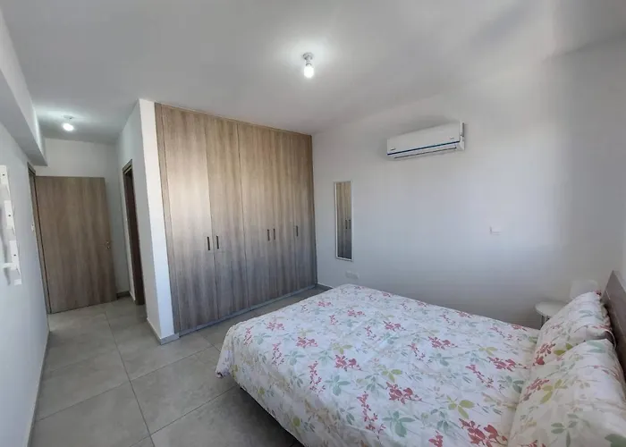 Apartment Luxury 2 Bedroom 301 *